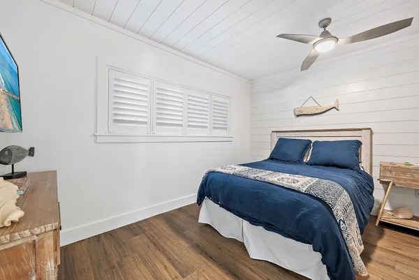 $1,100,000 | 70 Celestial Way, Unit 208, Juno Beach, FL 33408