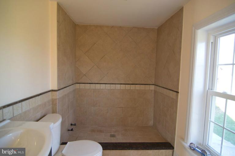 3204 Gapland Road Rohrersville, MD 21779 - Photo 25 of 27 Bath (Master)