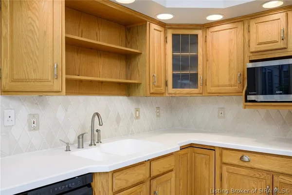 $335,000 | 13 Abby Chase, Jeffersonville, IN 47130