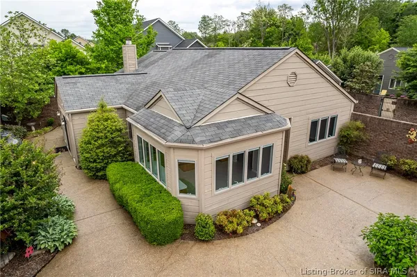 $335,000 | 13 Abby Chase, Jeffersonville, IN 47130
