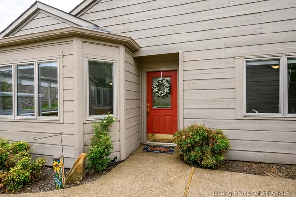 $335,000 | 13 Abby Chase, Jeffersonville, IN 47130