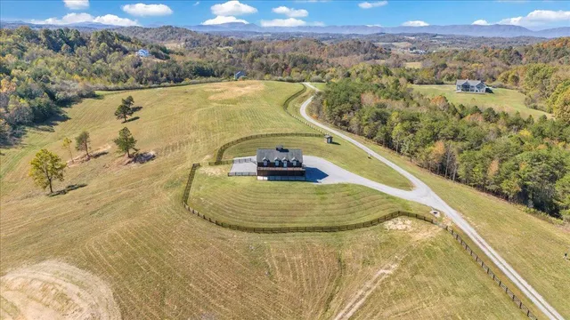 $799,950 | 1180 Longfield Road, Fincastle, VA 24090
