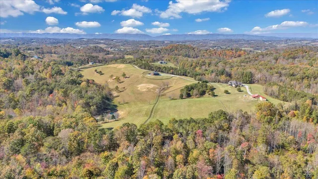 $799,950 | 1180 Longfield Road, Fincastle, VA 24090