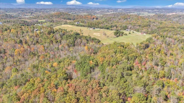 $799,950 | 1180 Longfield Road, Fincastle, VA 24090