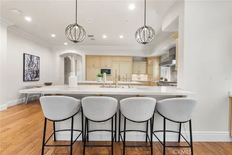 $6,800,000 | 20382 Southwest Cypress Street, Newport Beach, CA 92660