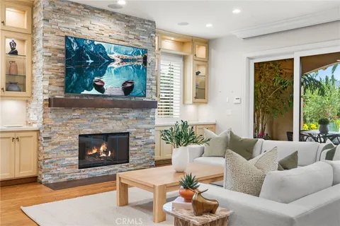 $6,800,000 | 20382 Southwest Cypress Street, Newport Beach, CA 92660