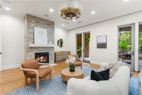 $6,800,000 | 20382 Southwest Cypress Street, Newport Beach, CA 92660