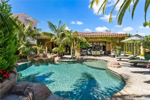 $6,800,000 | 20382 Southwest Cypress Street, Newport Beach, CA 92660