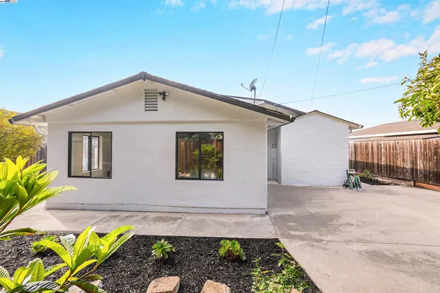 $1,599,000 | 2126 Gross Street, Milpitas, CA 95035