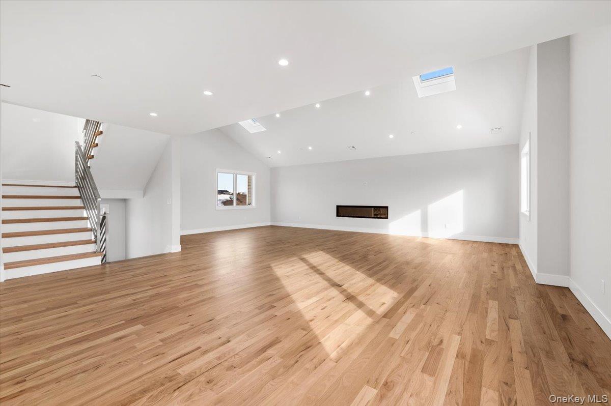 56 Oregon Street Long Beach, NY 11561 - Photo 11 of 33