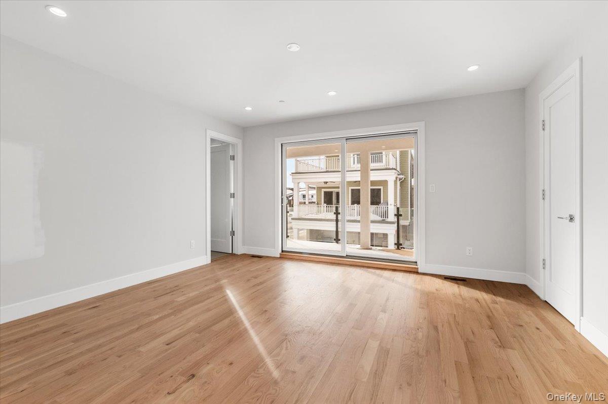 56 Oregon Street Long Beach, NY 11561 - Photo 21 of 33