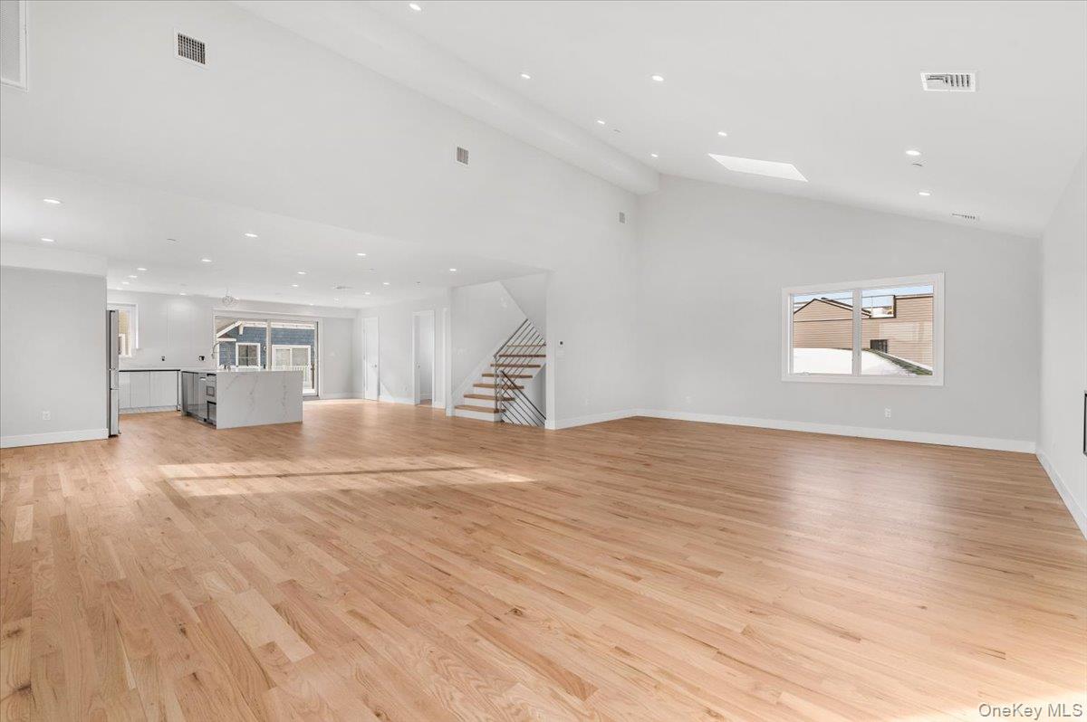 56 Oregon Street Long Beach, NY 11561 - Photo 8 of 33