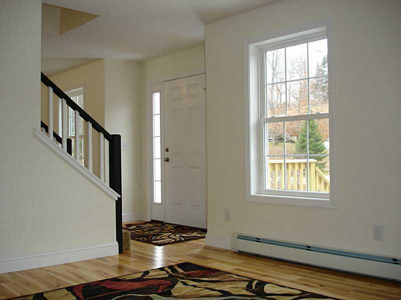 106 Wood Road Gorham, ME 04038 - Photo 14 of 32 Entry.