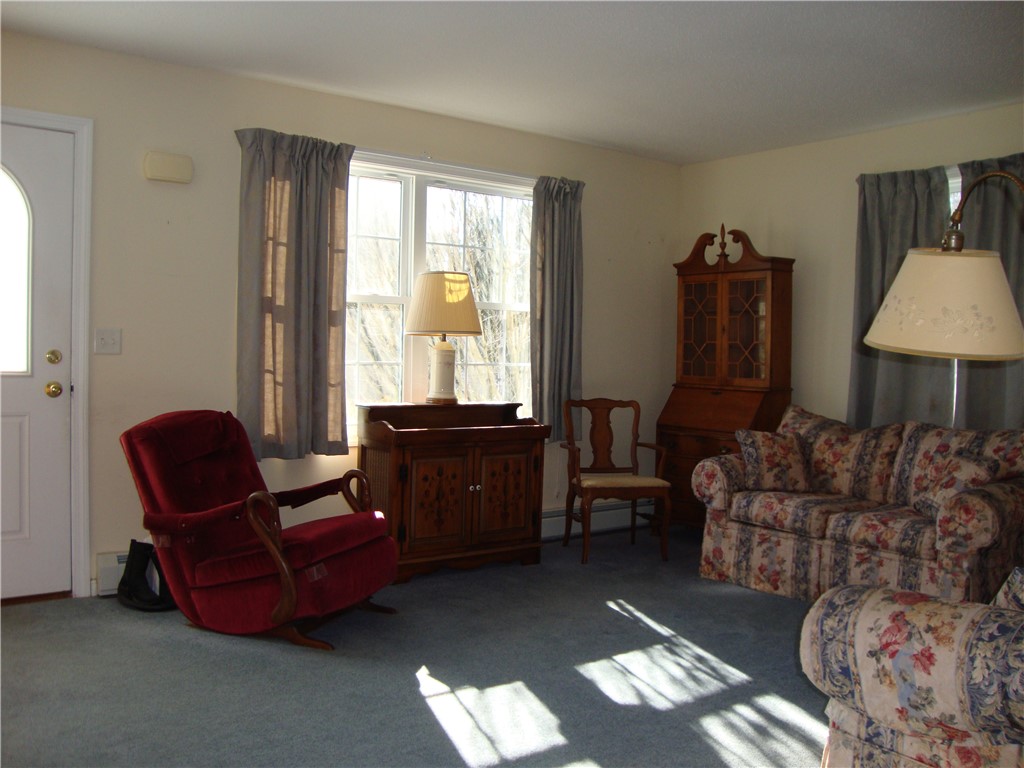 33 Cobblestone Lane Westerly, RI 02891 - Photo 19 of 23