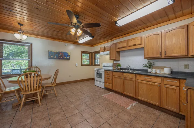 $395,000 | 875 County 11 Northwest, Hackensack, MN 56452