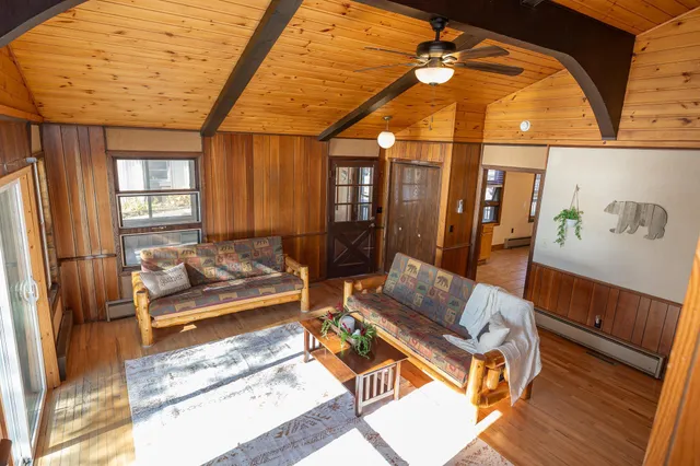 $395,000 | 875 County 11 Northwest, Hackensack, MN 56452