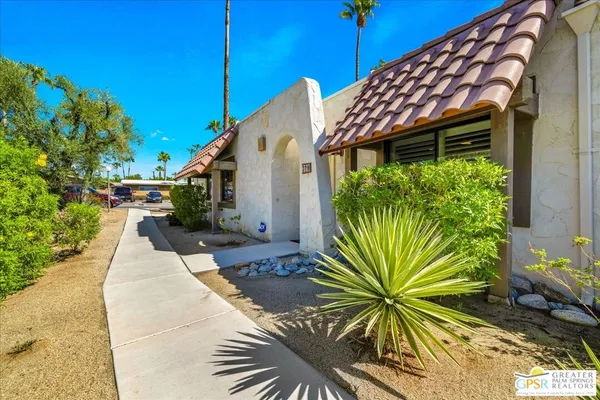 $399,000 | 379 West Mariscal Road, Palm Springs, CA 92262