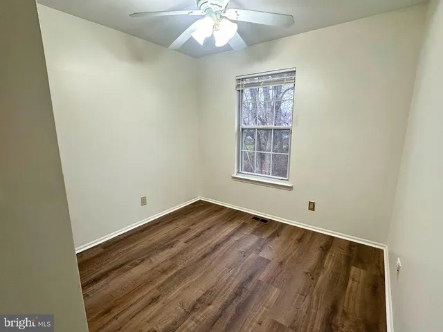 $2,800 | 329 Gwynedd Court, Mount Laurel, NJ 08054