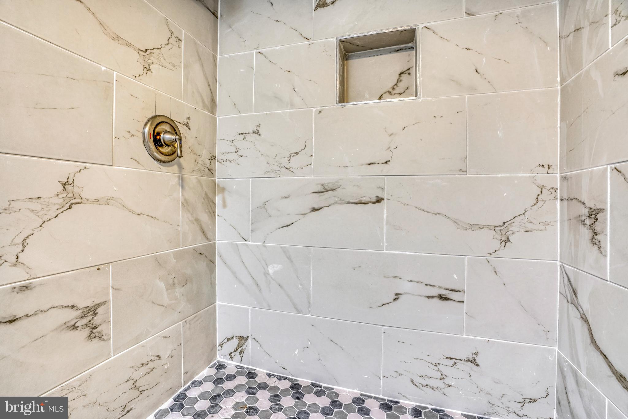 5 South Tremont Road Baltimore, MD 21229 - Photo 34 of 50 Gallery Image 34