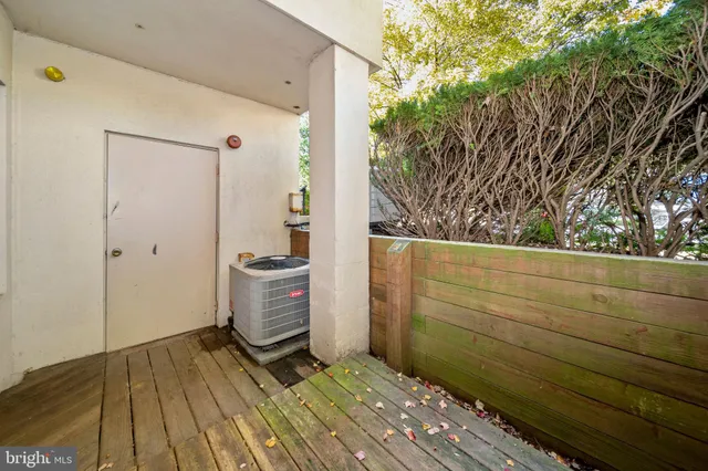 a view of outdoor space