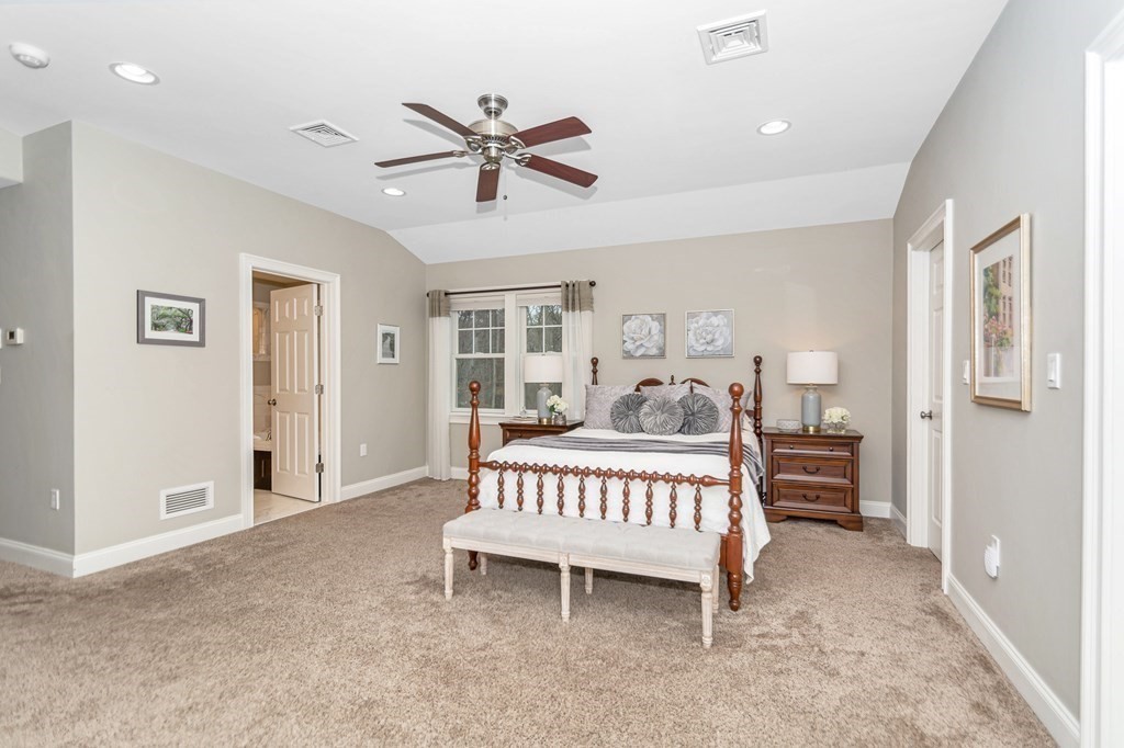 100 Van Norden Road Reading, MA 01867 - Photo 18 of 36 Gallery Image 18