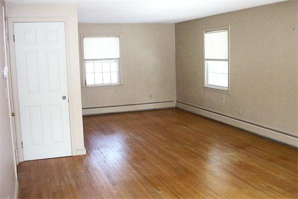 29 East Park Road Sterling, MA 01564 - Photo 12 of 26 Gallery Image 12