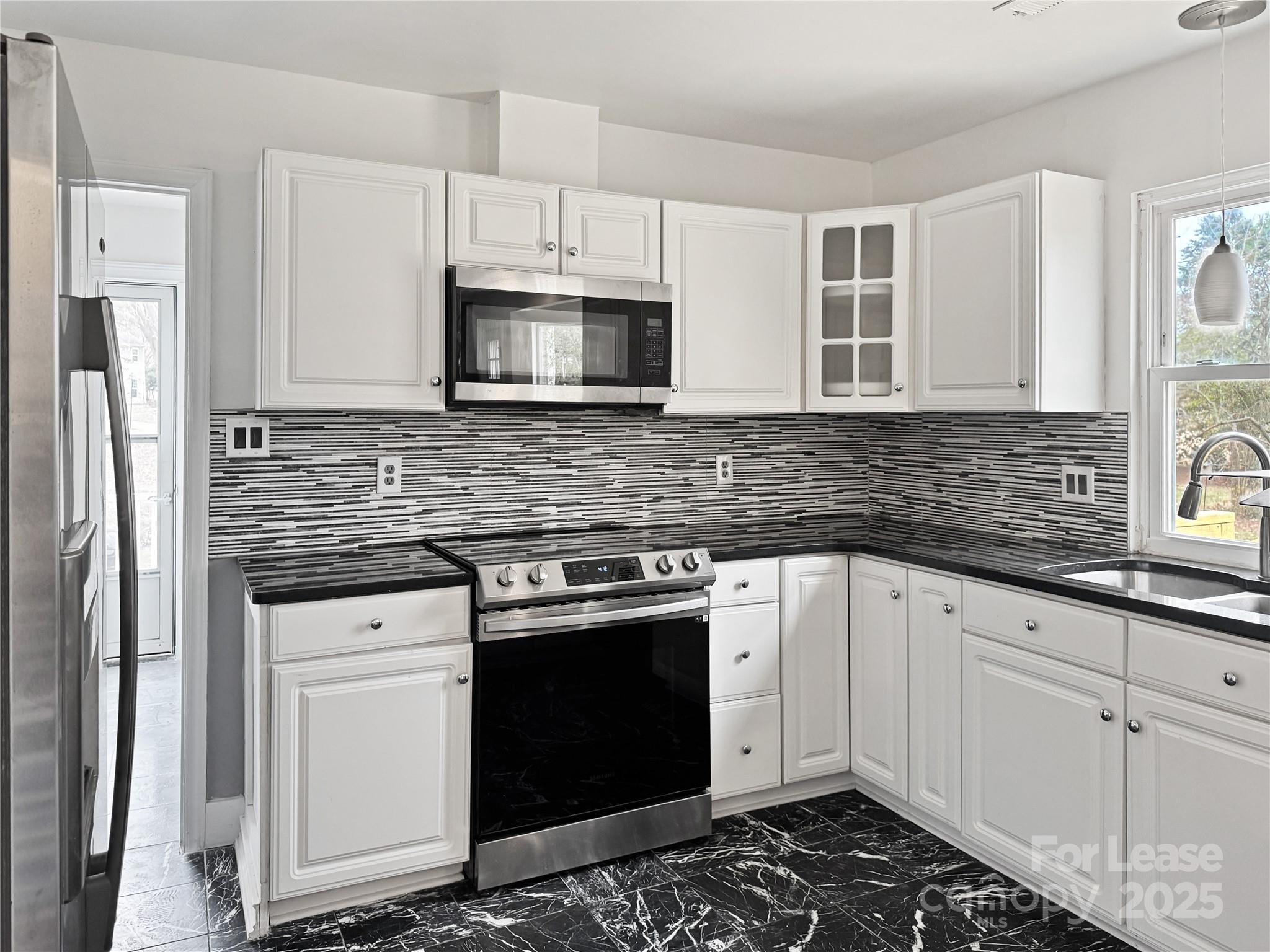 8509 Golf Ridge Drive Charlotte, NC 28277 - Photo 6 of 31