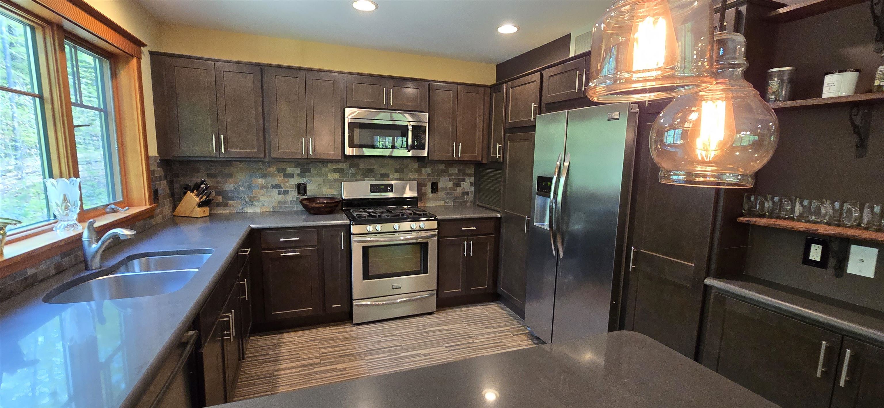 96 Hawkwood Lane Quechee, VT 05059 - Photo 12 of 35