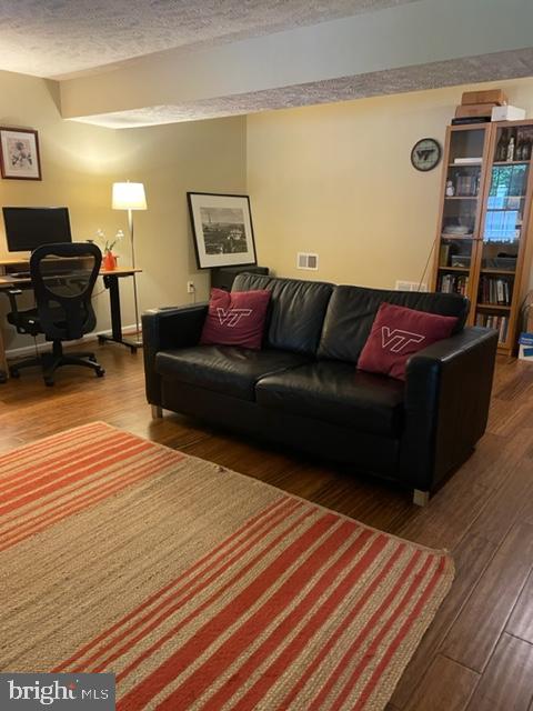 1529 Autumn Ridge Circle Reston, VA 20194 - Photo 8 of 31