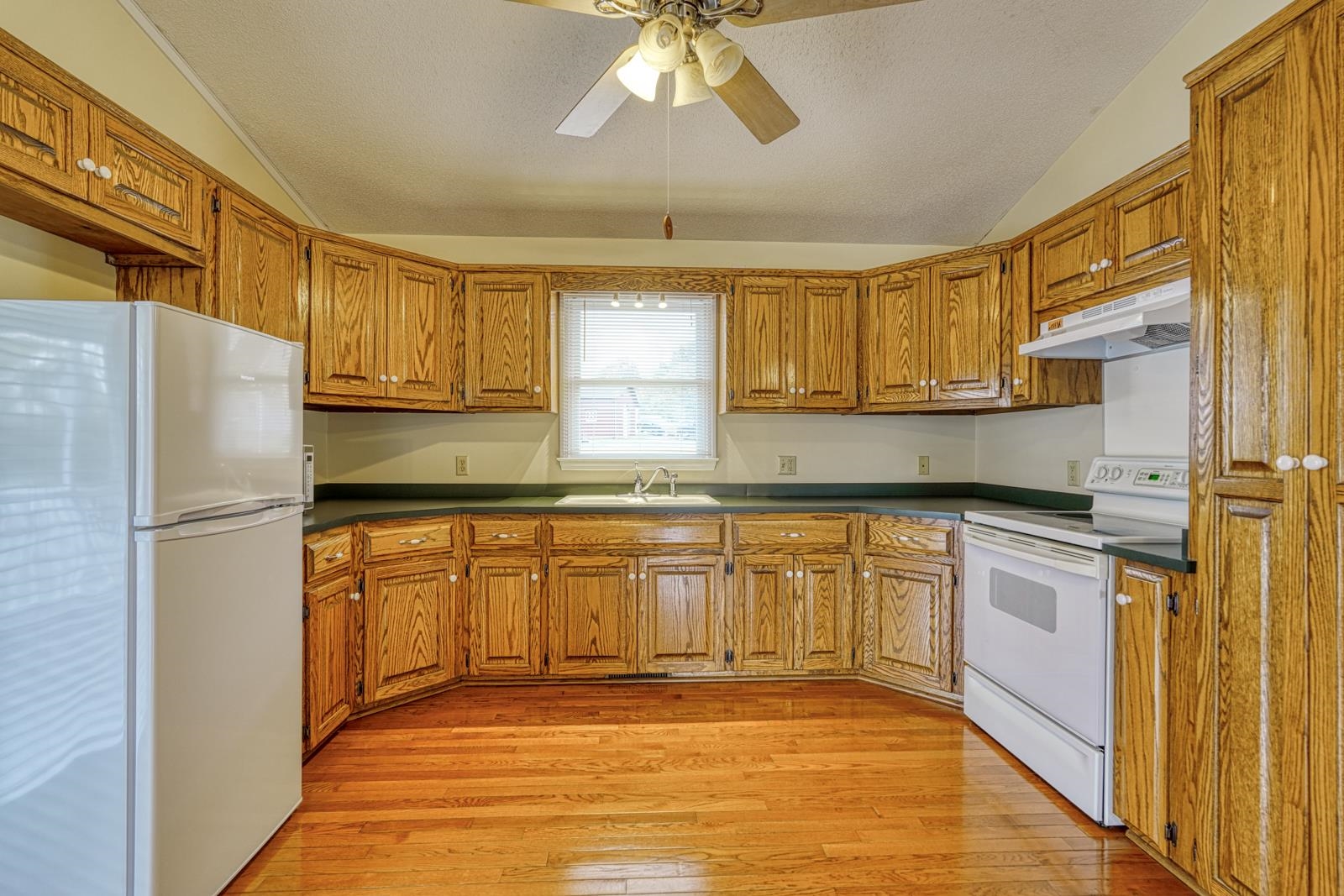 121 Boat Drive Chesnee, SC 29323 - Photo 8 of 31