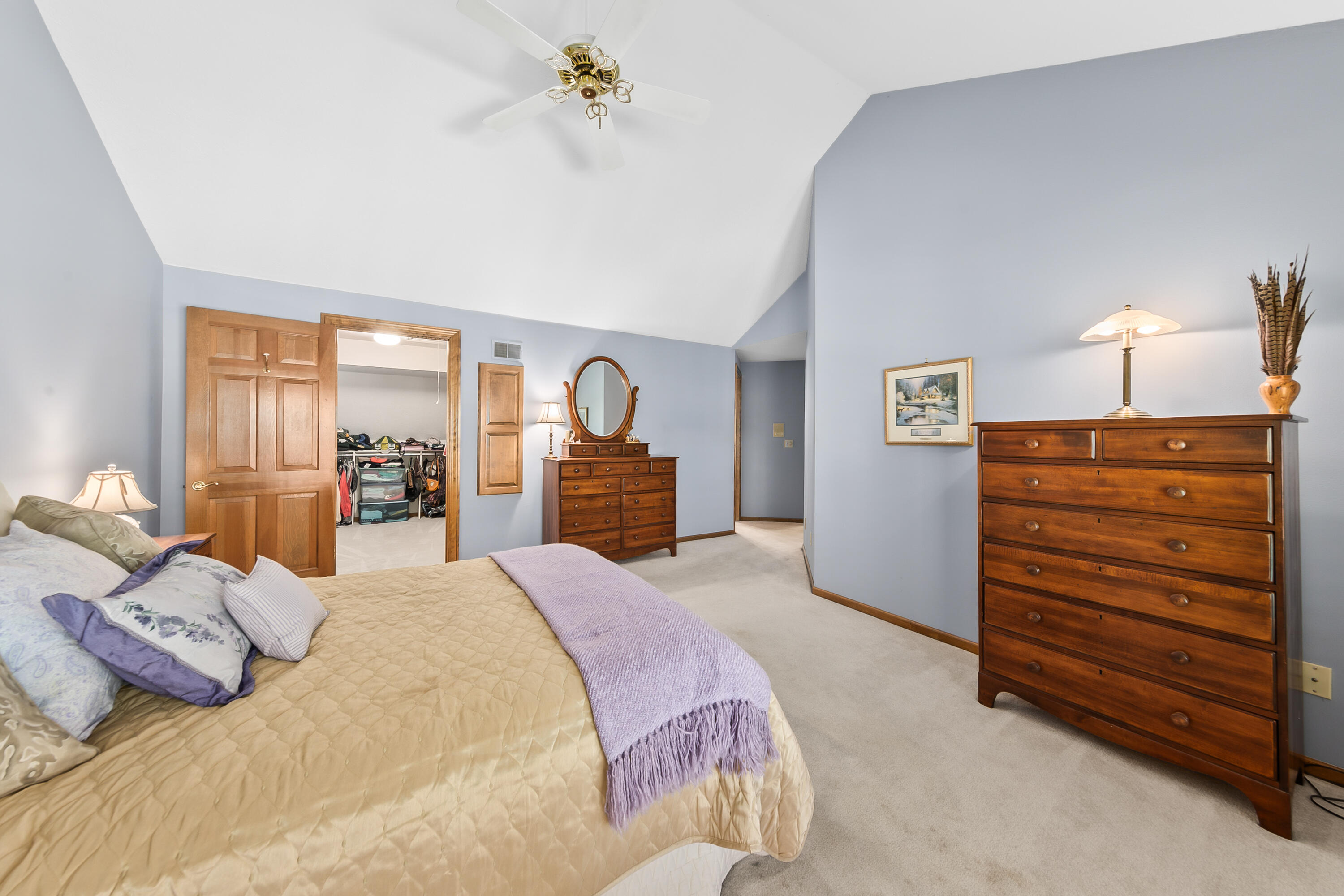 820 Pilgrim Parkway, Unit C Elm Grove, WI 53122 - Photo 15 of 35 Master Bedroom