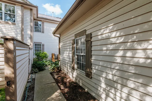 $415,000 | 820 Pilgrim Parkway, Unit C, Elm Grove, WI 53122