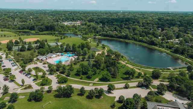 $415,000 | 820 Pilgrim Parkway, Unit C, Elm Grove, WI 53122