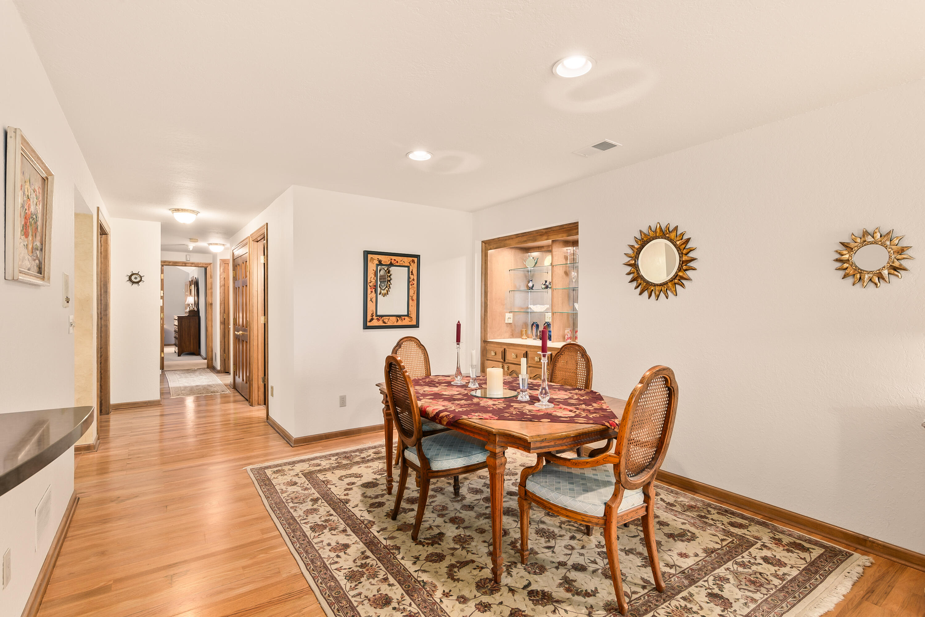 820 Pilgrim Parkway, Unit C Elm Grove, WI 53122 - Photo 8 of 35 Dining Room