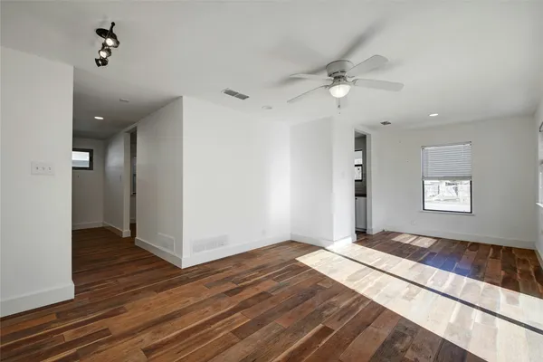 $2,100 | 6803 Santos Street, Austin, TX 78741