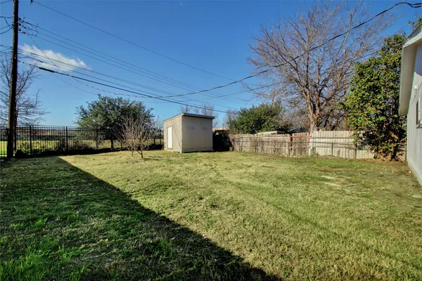 $2,100 | 6803 Santos Street, Austin, TX 78741