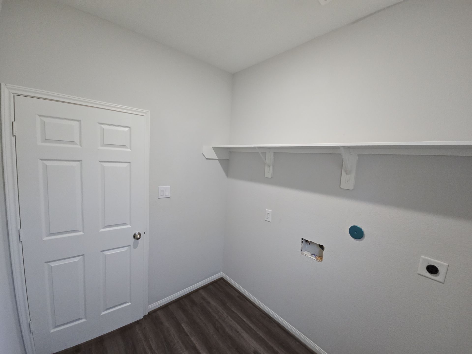 9509 Madera Road, Unit A Houston, TX 77078 - Photo 24 of 29 a view of utility room