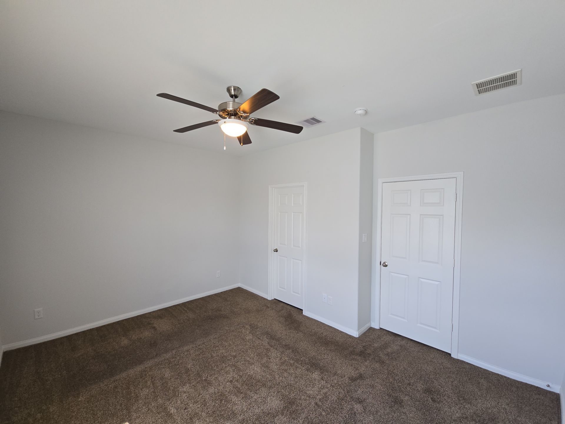 9509 Madera Road, Unit A Houston, TX 77078 - Photo 7 of 29 wooden floor in an empty room