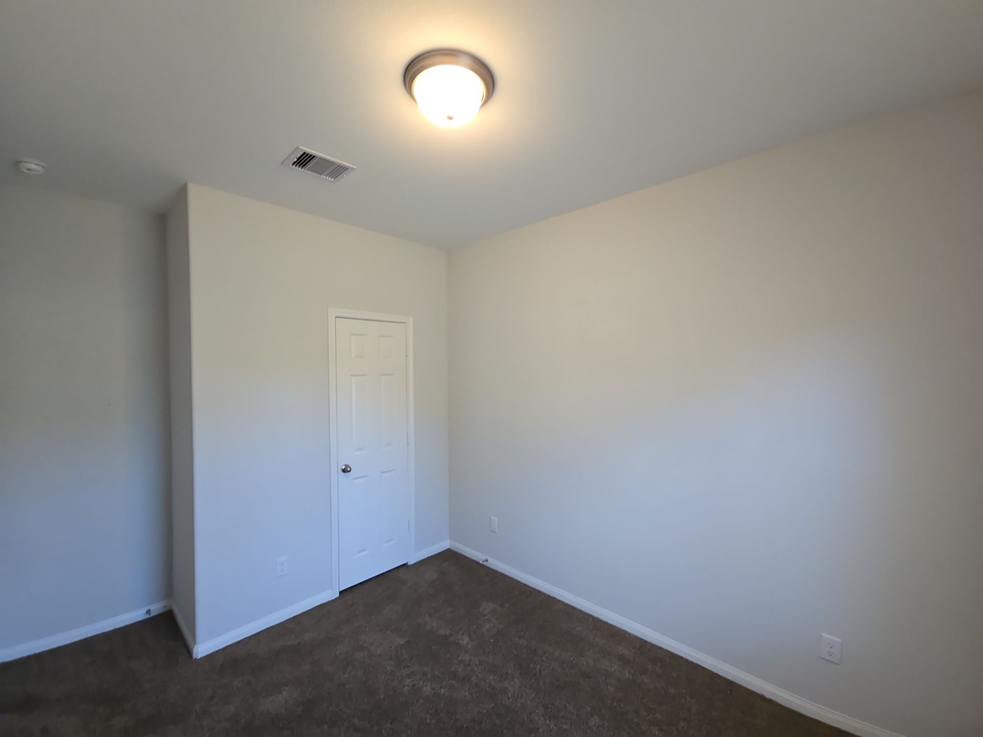 9509 Madera Road, Unit A Houston, TX 77078 - Photo 10 of 29 an empty room with a empty space and window