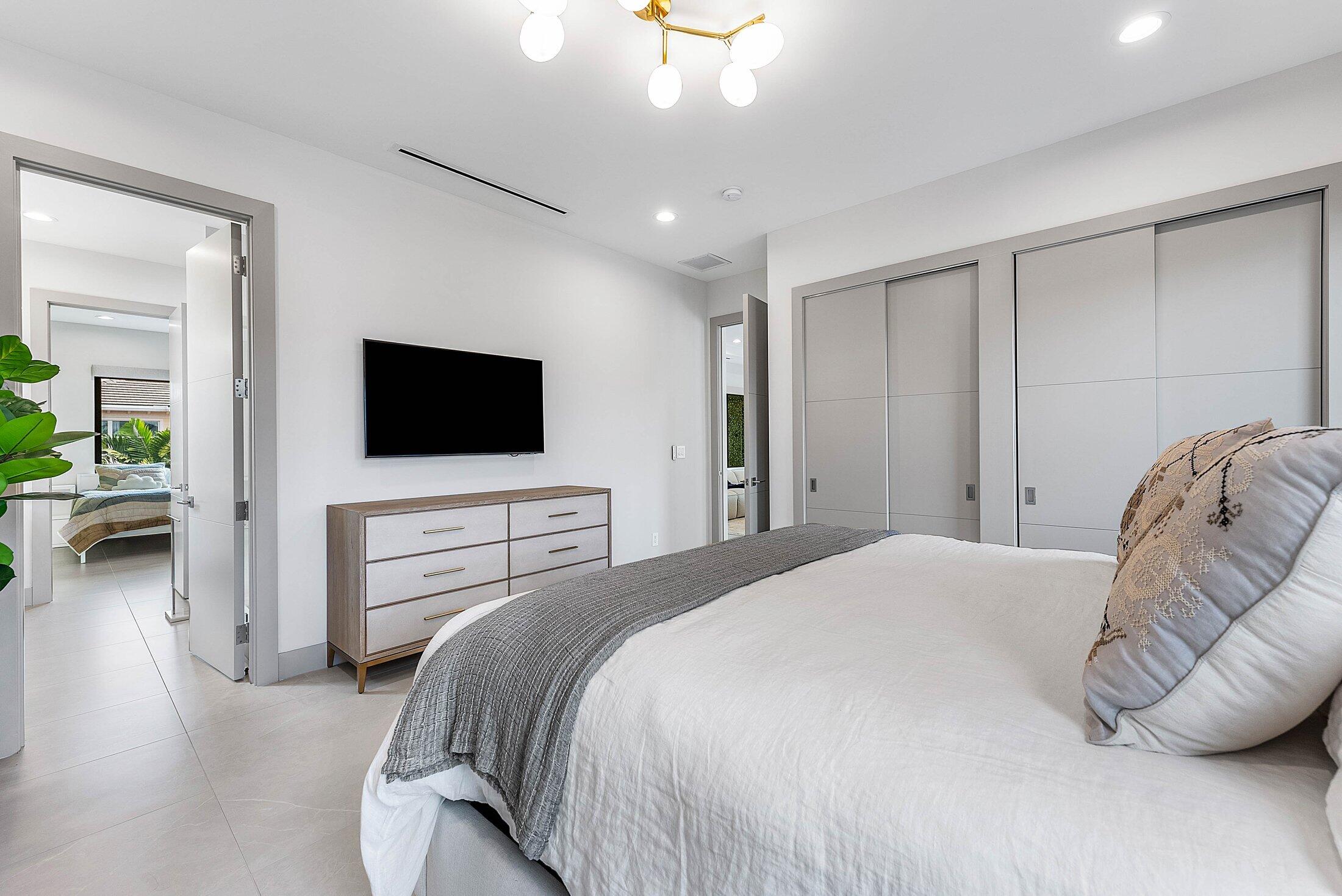 499 Northeast 4th Street Boca Raton, FL 33432 - Photo 32 of 69 032-499Northeast4thStreet-BocaRaton-FL-3