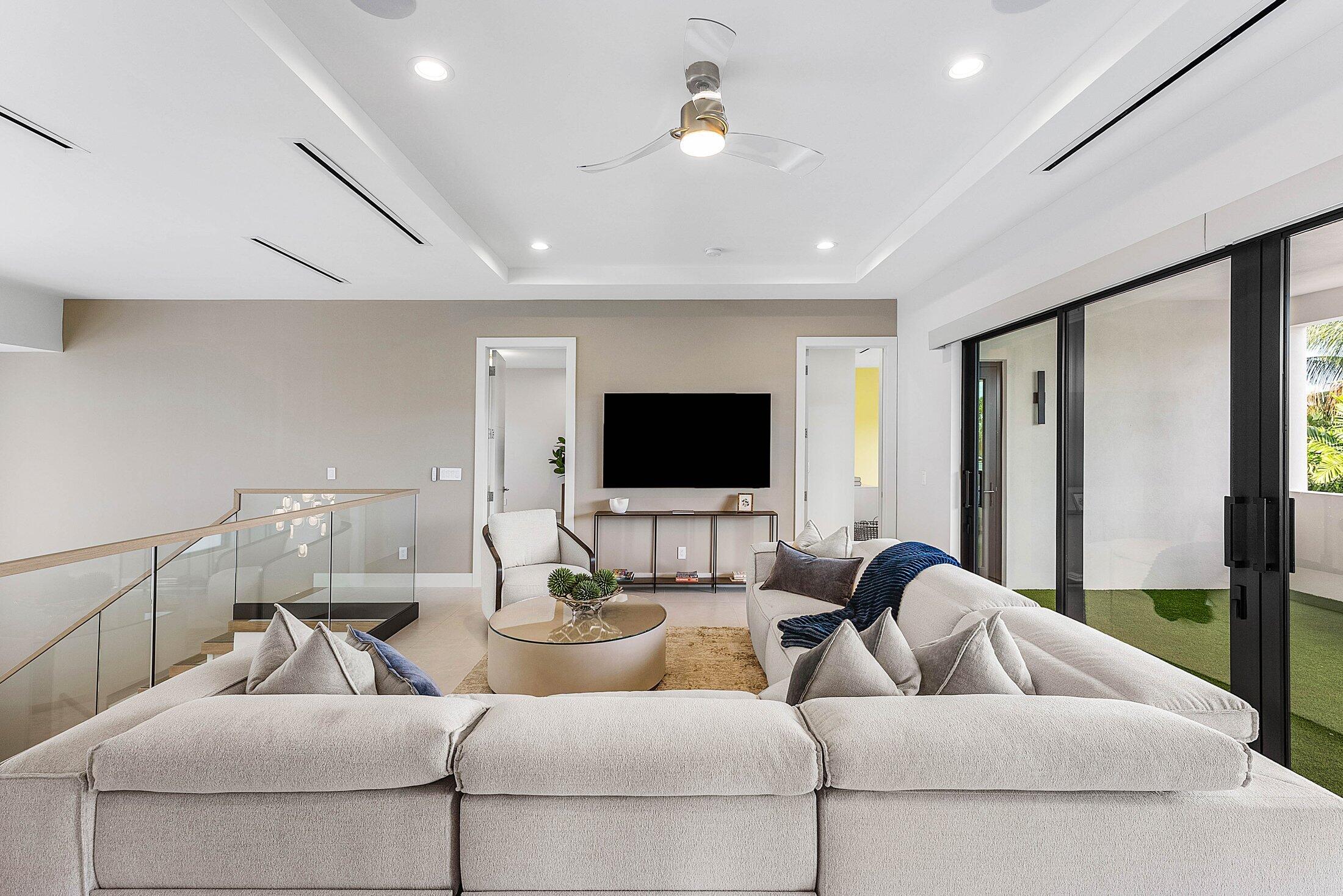 499 Northeast 4th Street Boca Raton, FL 33432 - Photo 36 of 69 036-499Northeast4thStreet-BocaRaton-FL-3