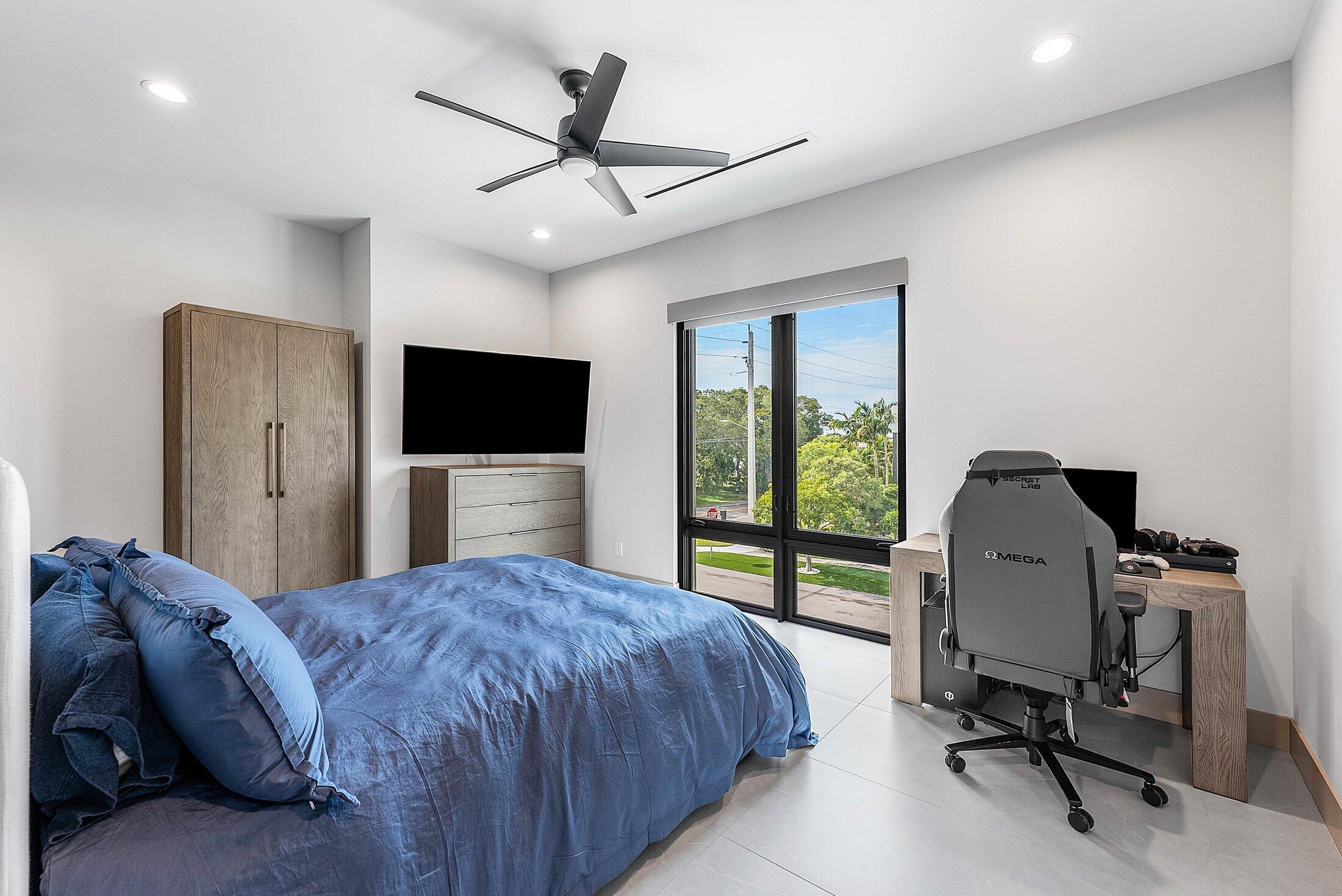 499 Northeast 4th Street Boca Raton, FL 33432 - Photo 38 of 69 038-499Northeast4thStreet-BocaRaton-FL-3