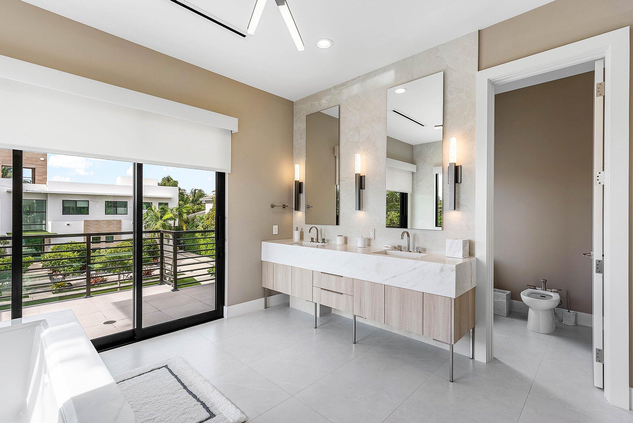 499 Northeast 4th Street Boca Raton, FL 33432 - Photo 49 of 69 051-499Northeast4thStreet-BocaRaton-FL-3