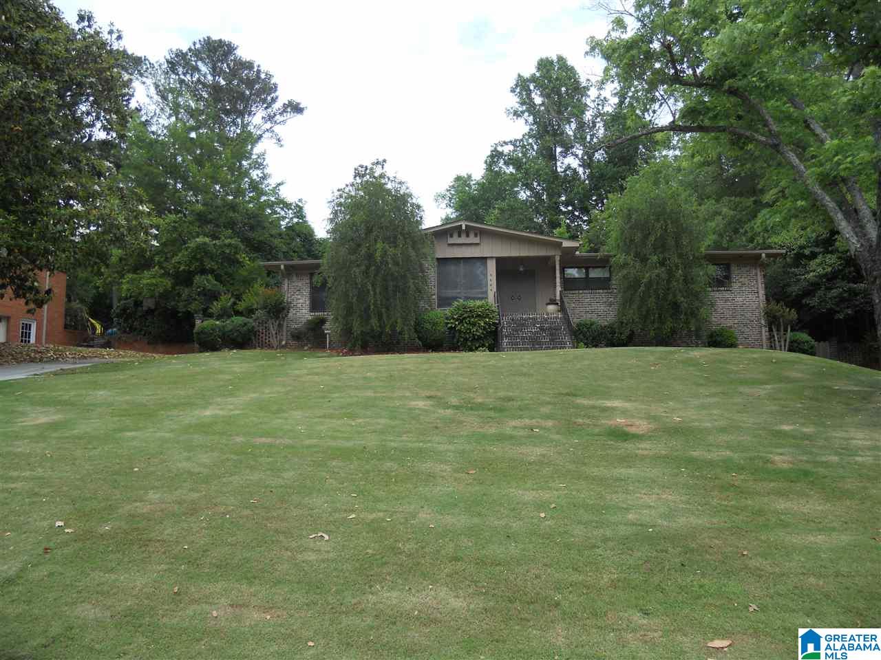 3644 Crestside Road Birmingham, AL 35223 - Photo 4 of 36