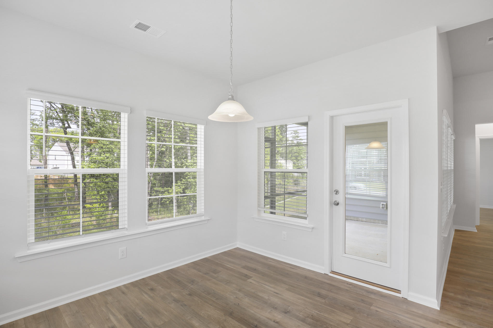 1914 Sweetfern Road Hanahan, SC 29410 - Photo 21 of 56 breakfastnook