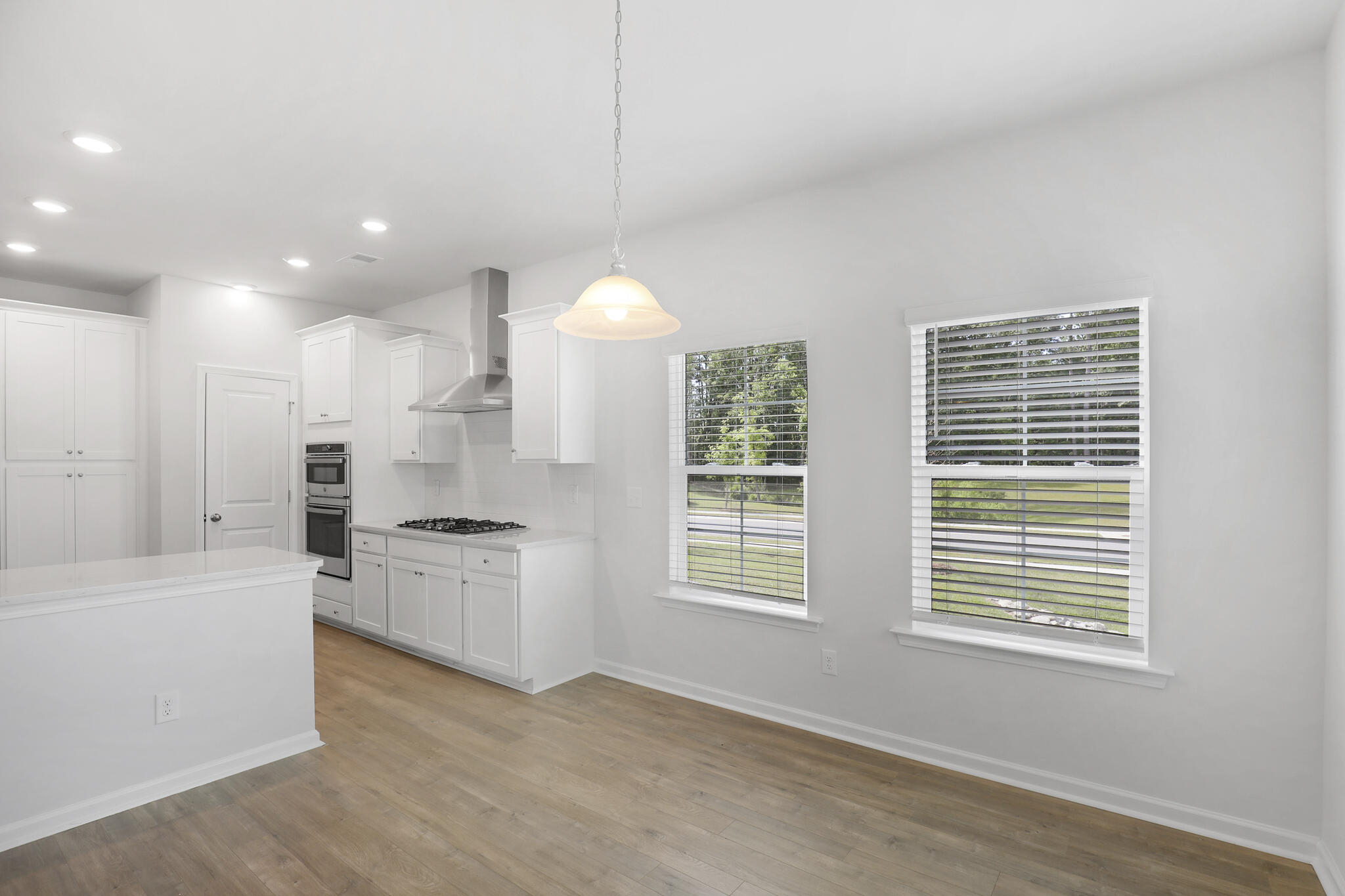 1914 Sweetfern Road Hanahan, SC 29410 - Photo 22 of 56 breakfastnook2