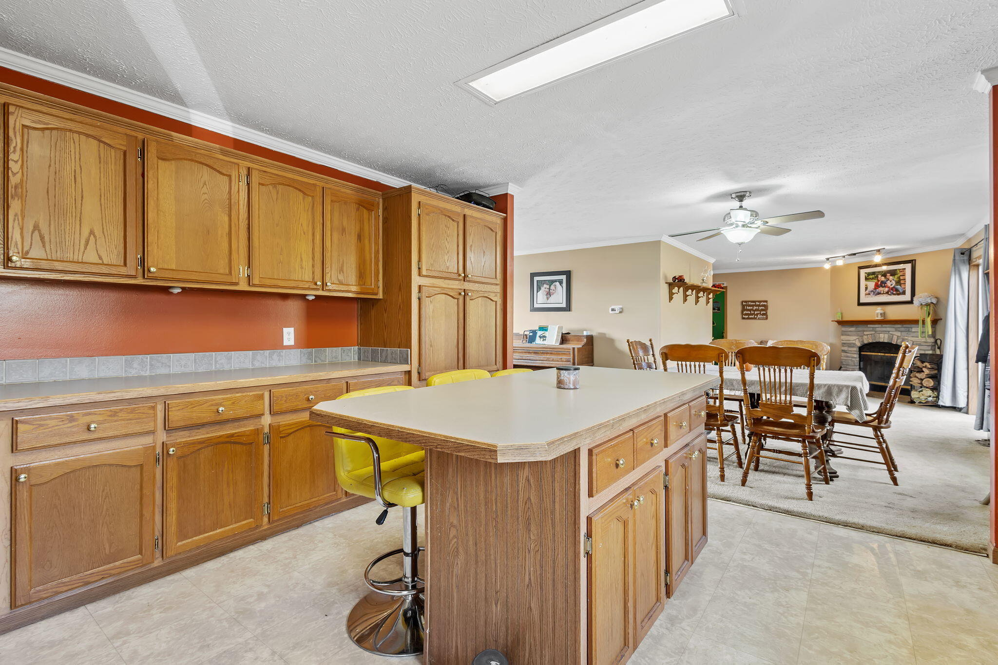 6303 Highway 231 Rensselaer, IN 47978 - Photo 15 of 41 a kitchen that has a cabinets counter space and appliances