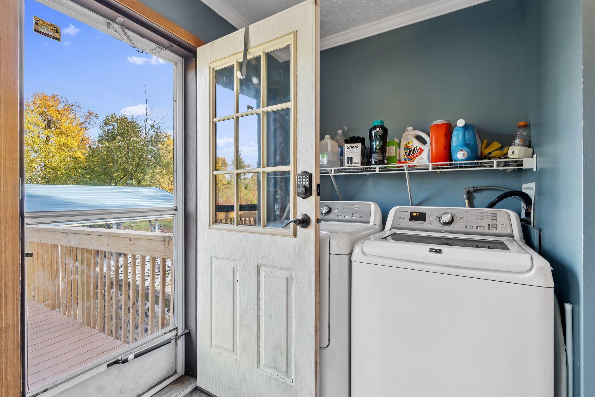 6303 Highway 231 Rensselaer, IN 47978 - Photo 19 of 41 a utility room with dryer and washer
