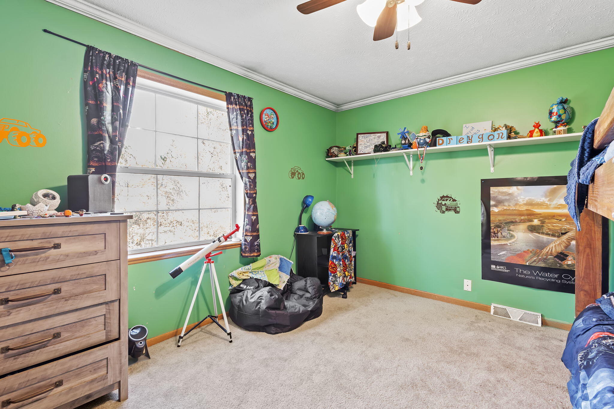 6303 Highway 231 Rensselaer, IN 47978 - Photo 33 of 41 a room with toys and a large window