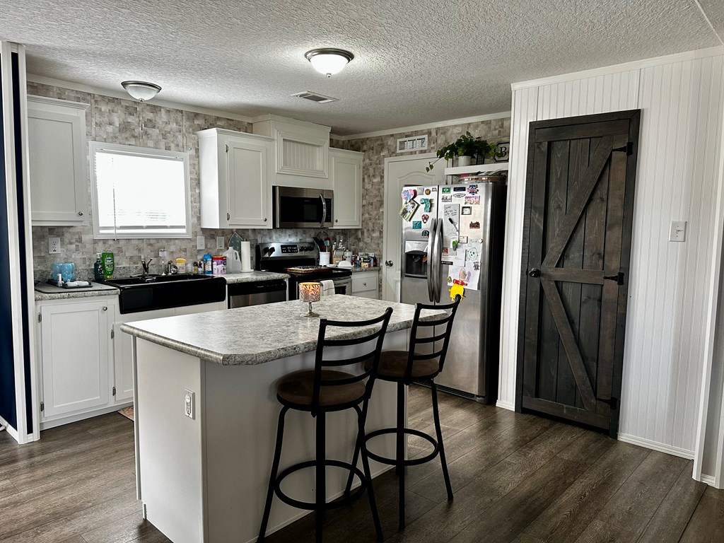 1232 Old Hartford Road Hartford, AL 36344 - Photo 4 of 37 Gallery Image 4